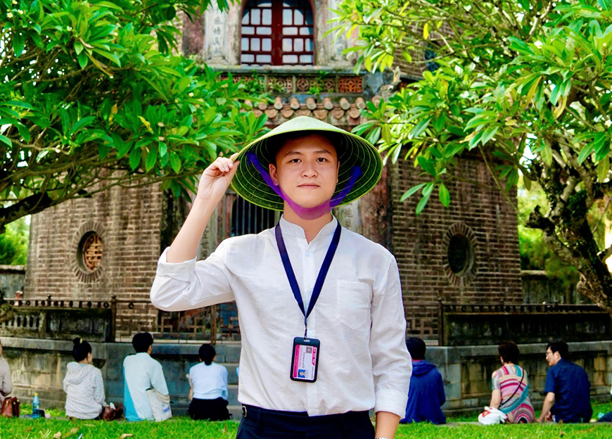 Chàng trai đam mê giới thiệu vẻ đẹp xứ Huế
